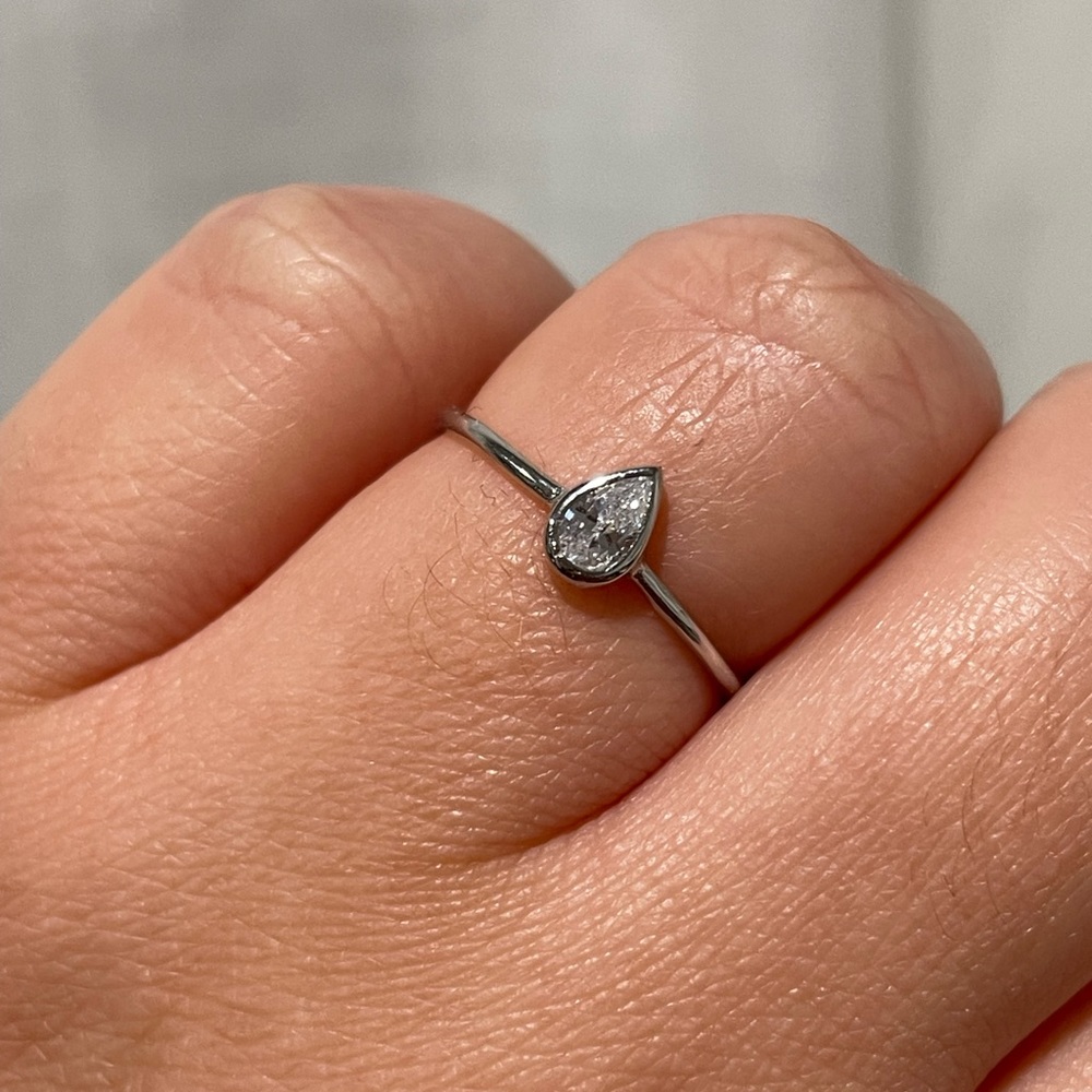 Pear Bezel Dainty Silver Ring, Sterling Silver Teardrop Ring, Pear Bezel Ring